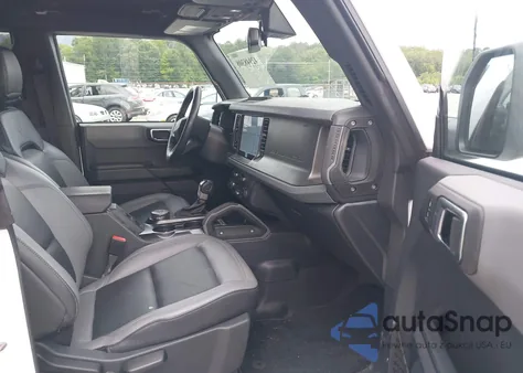 2024 Ford Bronco Big Bend z USA, uszkodzony, nr VIN 1FMDE7BH2RLB18525